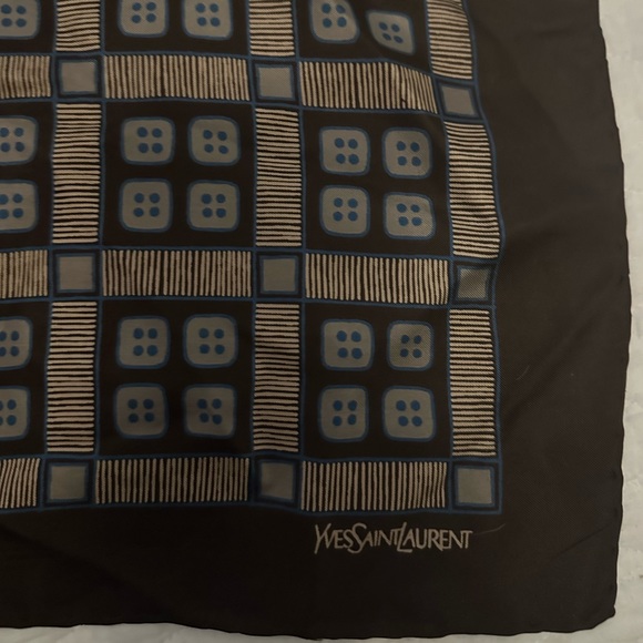 YSL - Picture 2 of 7